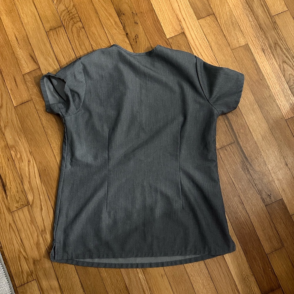 Figs Scrub Top - Picture 2 of 2